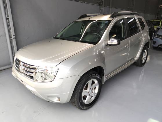 RENAULT DUSTER 2.0 DYNAMIQUE 4X2 16V FLEX 4P AUTOMÁTICO